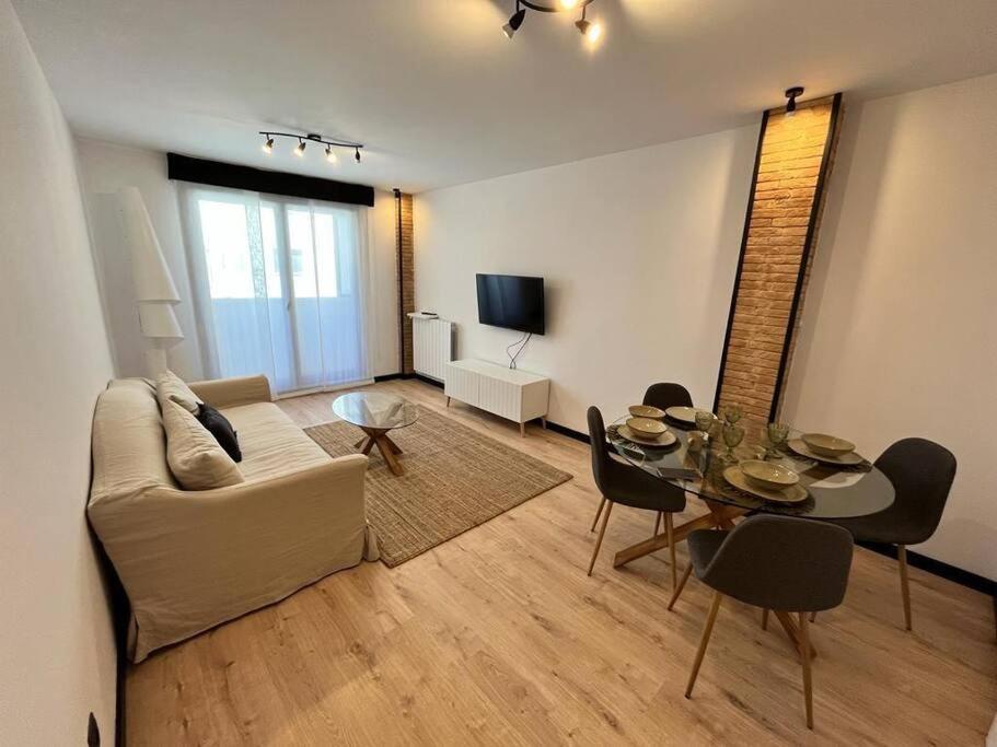 El Rincon De Martin En Huesca Apartment Exterior photo