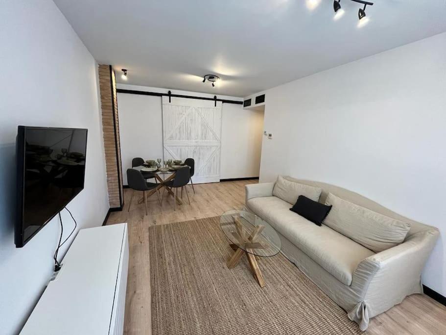 El Rincon De Martin En Huesca Apartment Exterior photo